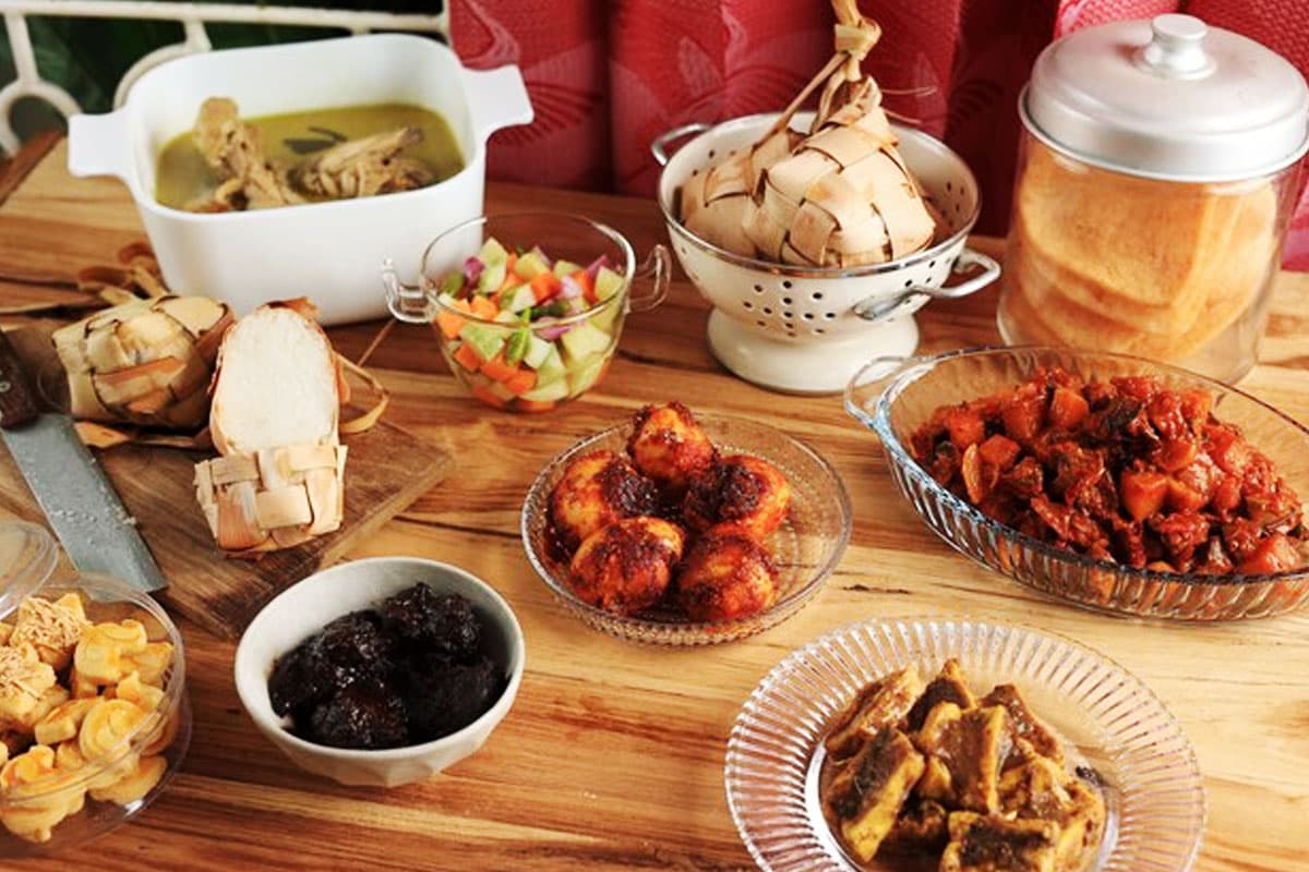Tips Nikmati Hidangan Lebaran Tanpa Gangguan Pencernaan